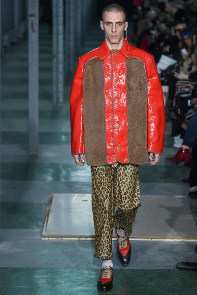 Look 22